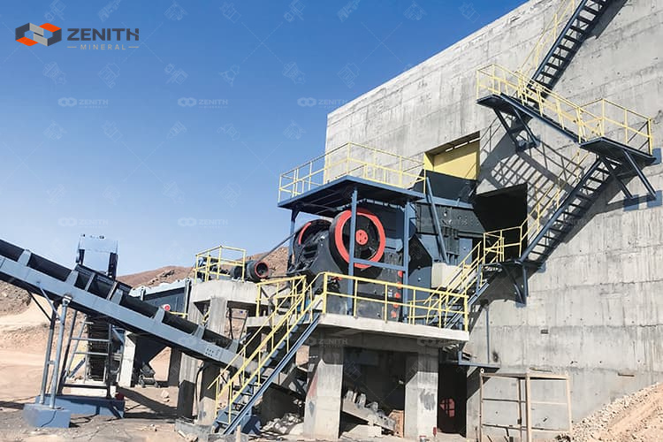 granite-jaw-crusher-on-site
